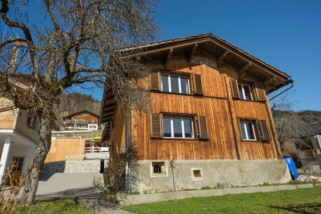 Gaestehaus Alpina In Fanas Exterior photo