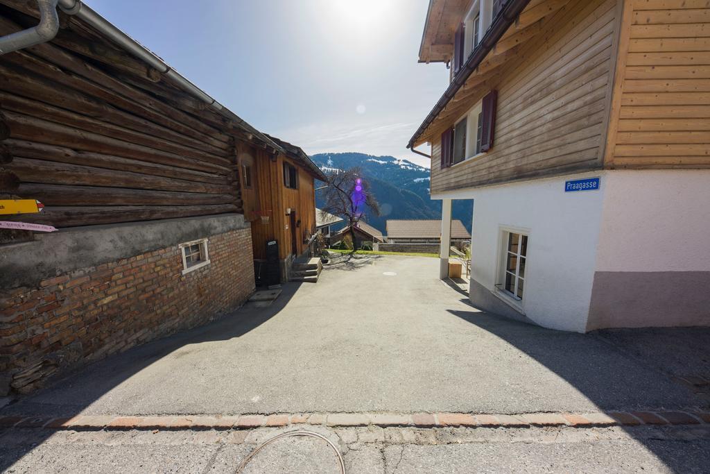 Gaestehaus Alpina In Fanas Exterior photo