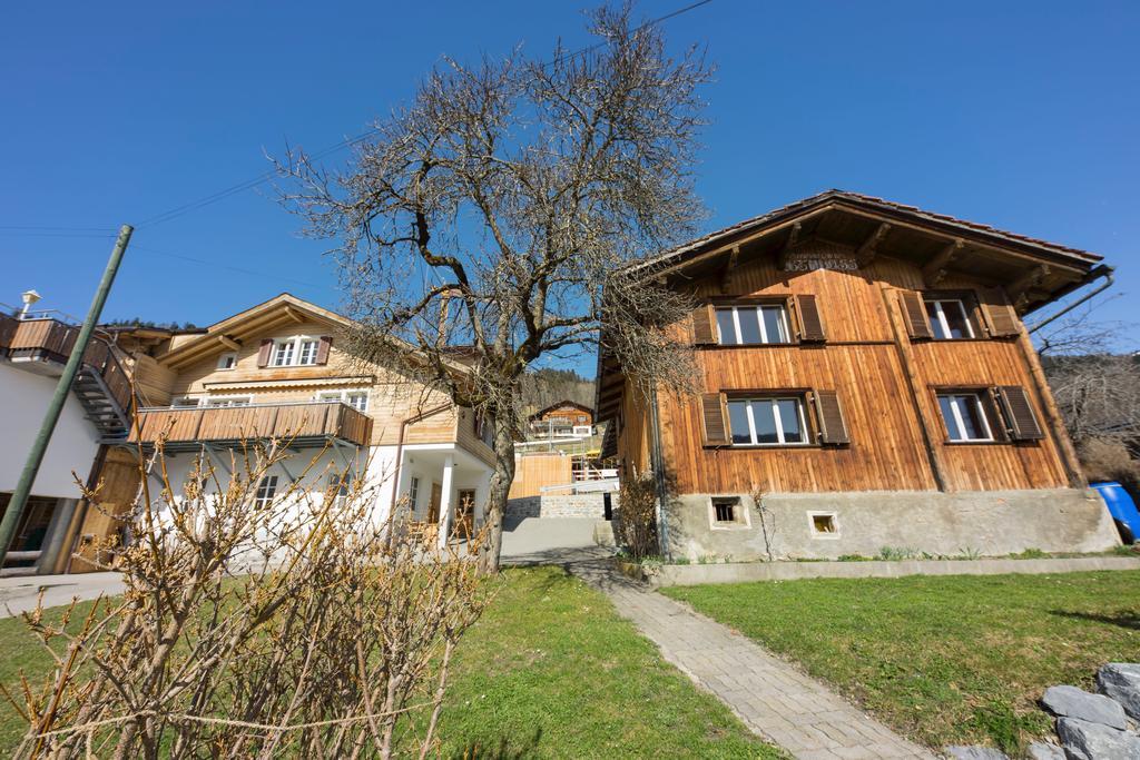 Gaestehaus Alpina In Fanas Exterior photo